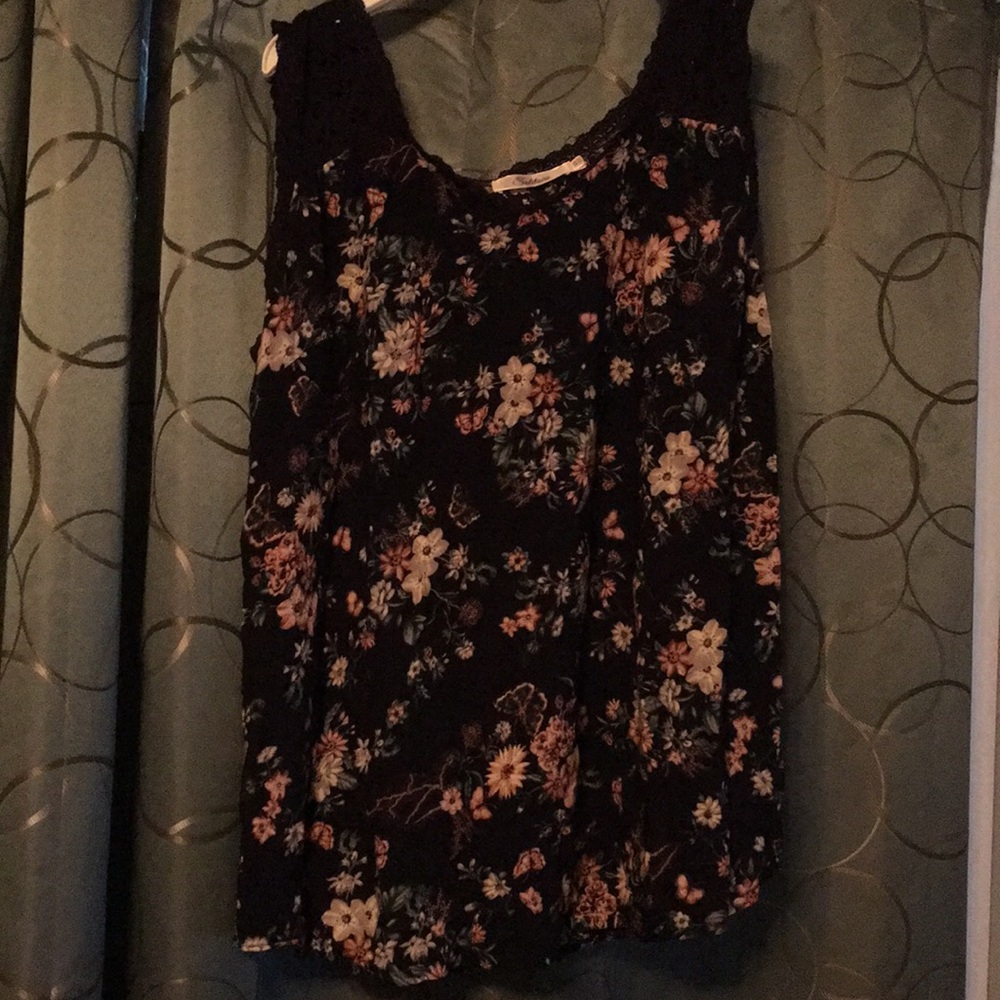Floral/butterfly tank